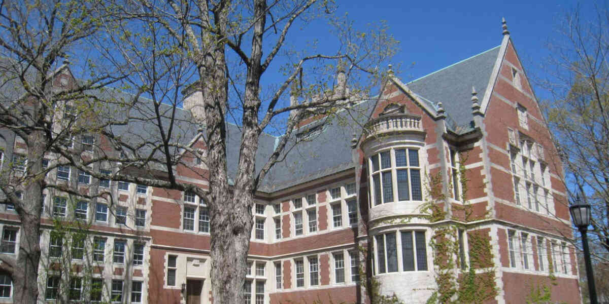 Bowdoin College (BC) Rankings, Fees, Acceptance Rate & Courses Yocket